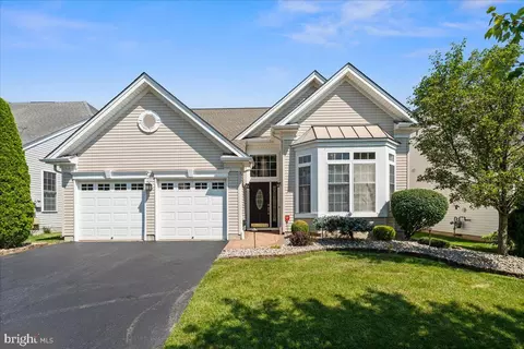 168 Einstein Way, East Windsor, NJ 08512