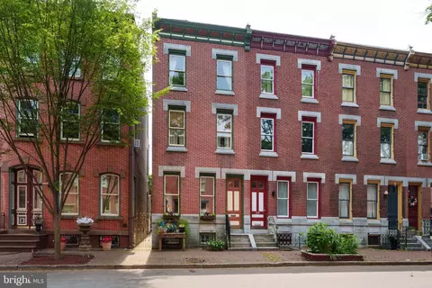 257 Jackson St, Trenton, NJ 08611
