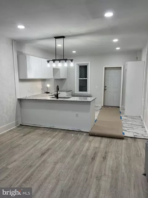 22 Bryn Mawr Ave, Trenton, NJ 08618