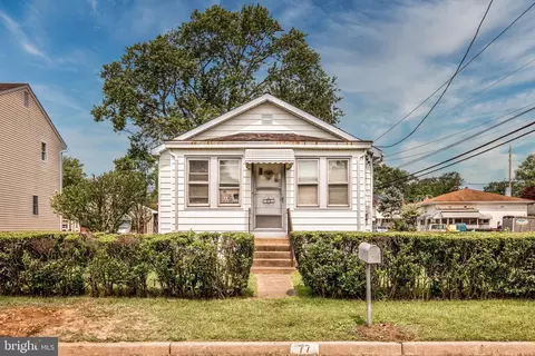 77 Atkins Ave, Hamilton, NJ 08610