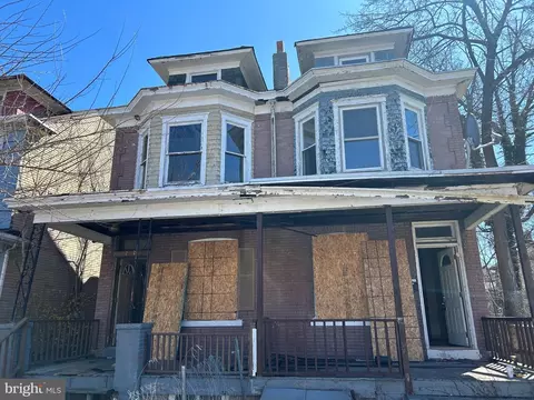 210 Highland Ave, Trenton, NJ 08618