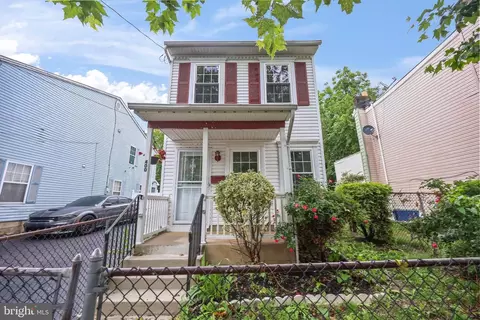 400 Reservoir St, Trenton, NJ 08618