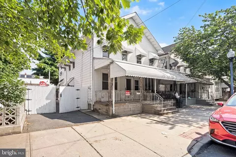 730-732 Roebling Ave, Trenton, NJ 08611