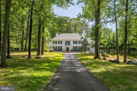 251 Bouvant Dr, Princeton, NJ 08540