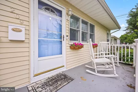 Exterior - 209 Clamer Rd, Ewing, NJ 08628 photo 2 of 9