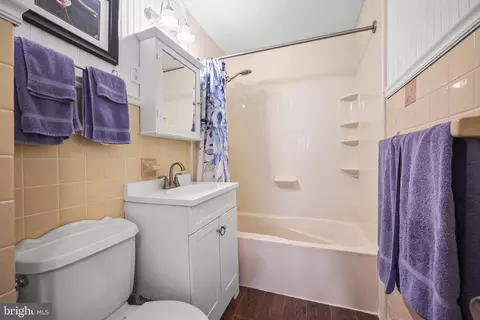 Bath - 209 Clamer Rd, Ewing, NJ 08628 photo 1 of 1