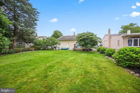Exterior - 209 Clamer Rd, Ewing, NJ 08628 photo 8 of 9