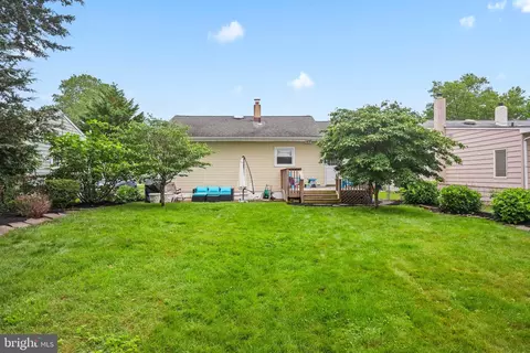 Exterior - 209 Clamer Rd, Ewing, NJ 08628 photo 6 of 9