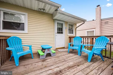 Exterior - 209 Clamer Rd, Ewing, NJ 08628 photo 3 of 9