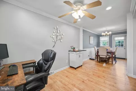 Entry Way - 209 Clamer Rd, Ewing, NJ 08628 photo 4 of 5