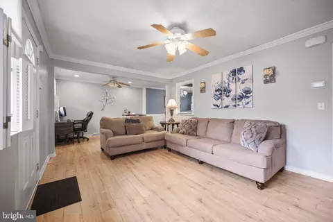 Entry Way - 209 Clamer Rd, Ewing, NJ 08628 photo 2 of 5