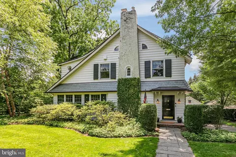 8 Ober Rd, Princeton, NJ 08540