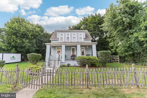 1635 Ninth St, Ewing, NJ 08638