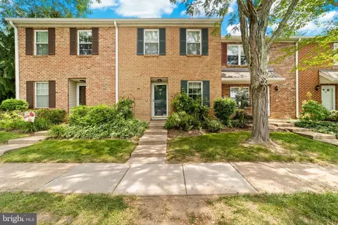 75 Quince Ct, Lawrenceville, NJ 08648