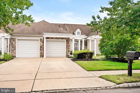 46 Sparrow, Hamilton, NJ 08690 27 Photos Movoto