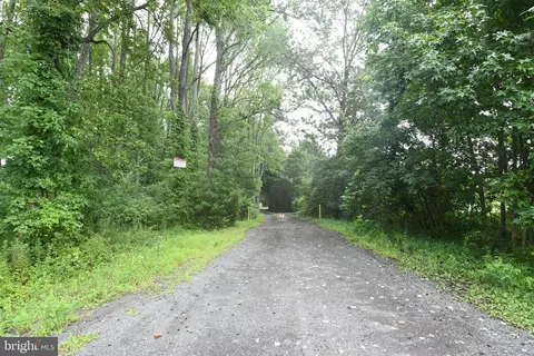 21 Orourke Dr, Hamilton, NJ 08620