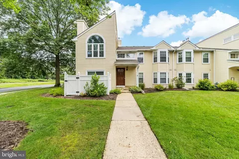 146 Mill, Hightstown, NJ 08520