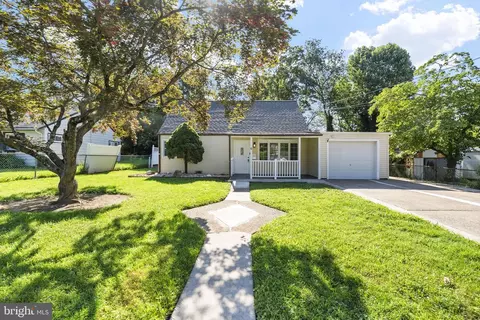 6 Dixfield Ave, Trenton, NJ 08618