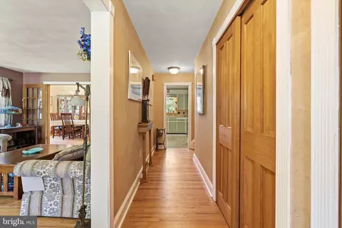 Entry Way - 8 Edwards Pl, Ewing, NJ 08628 photo 1 of 2