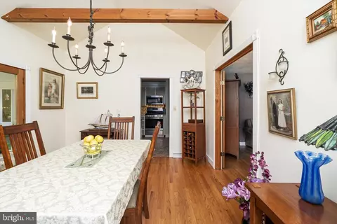 Dining - 8 Edwards Pl, Ewing, NJ 08628 photo 2 of 2
