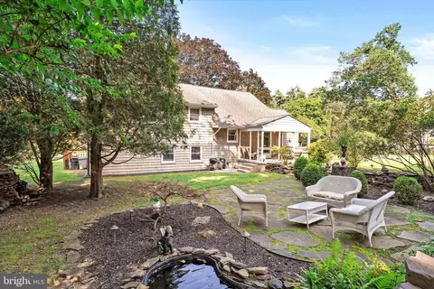 Exterior - 8 Edwards Pl, Ewing, NJ 08628 photo 5 of 9