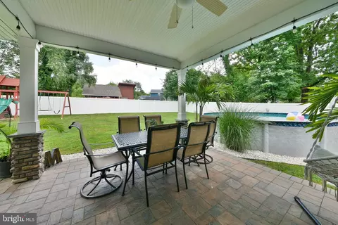 Exterior - 12 Rydal Dr, Lawrence Township, NJ 08648 photo 10 of 15