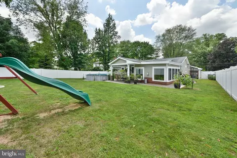 Exterior - 12 Rydal Dr, Lawrence Township, NJ 08648 photo 9 of 15