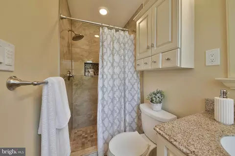 Bath - 12 Rydal Dr, Lawrence Township, NJ 08648 photo 4 of 4