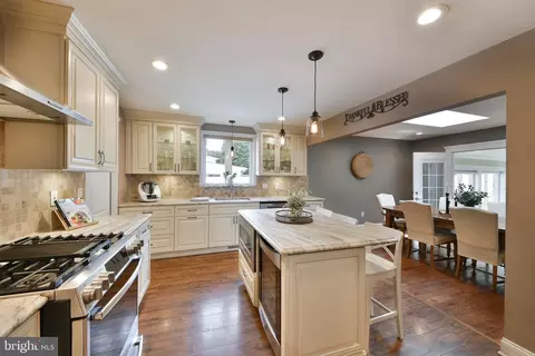 Kitchen - 12 Rydal Dr, Lawrence Township, NJ 08648 photo 3 of 3