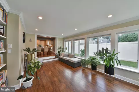 Entry Way - 12 Rydal Dr, Lawrence Township, NJ 08648 photo 4 of 5