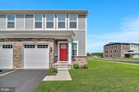 43 Pratt Ln, Lawrence Township, NJ 08648