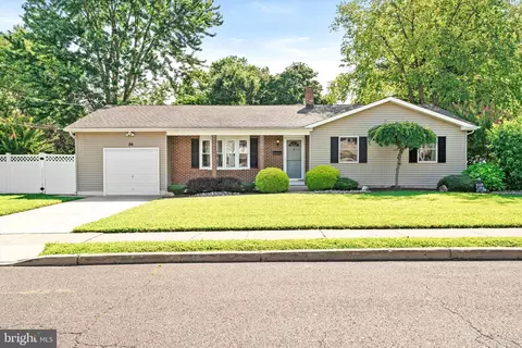 26 Compton Way, Hamilton, NJ 08690