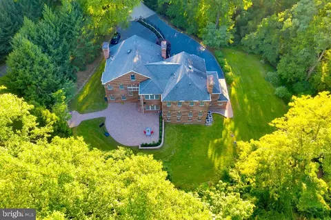 633 State Rd, Princeton, NJ 08540