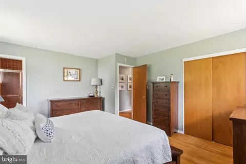 Bedroom - 7 Old Frg, Ewing, NJ 08618 photo 8 of 8