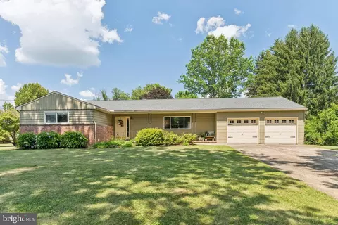 7 Old Frg, Ewing, NJ 08618