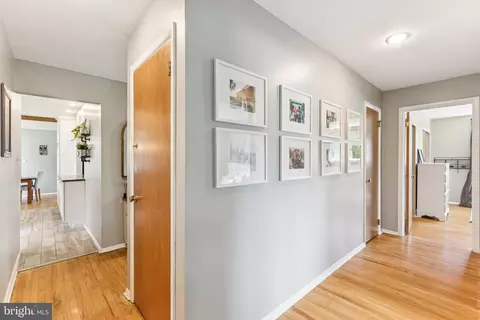 Entry Way - 7 Old Frg, Ewing, NJ 08618 photo 2 of 4