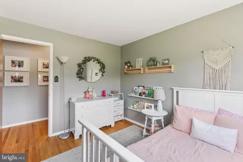 Bedroom - 7 Old Frg, Ewing, NJ 08618 photo 5 of 8