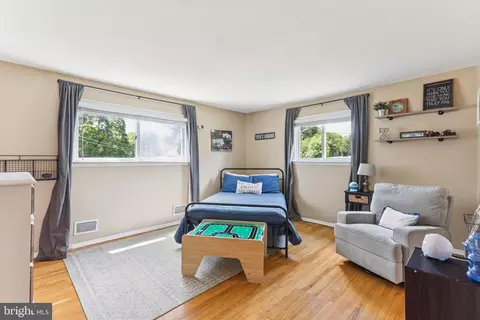 Bedroom - 7 Old Frg, Ewing, NJ 08618 photo 1 of 8