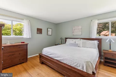 Bedroom - 7 Old Frg, Ewing, NJ 08618 photo 6 of 8