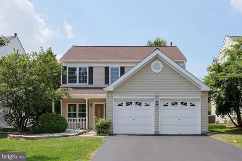 15 Brownstone Rd, East Windsor, NJ 08520