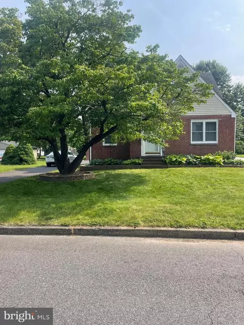 1747 W Mcgalliard Ave, Hamilton, NJ 08610