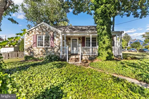 618 Atlantic Ave, Hamilton, NJ 08629