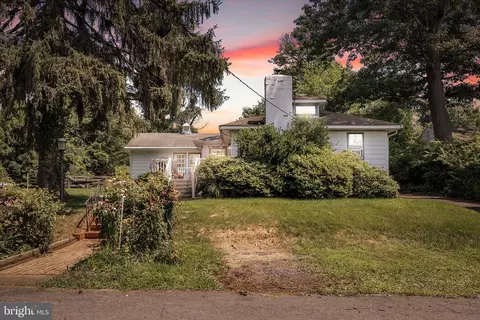 26 Morgan Ave, Titusville, NJ 08560