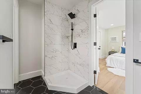 Bath - 1011 Parkside Ave, Ewing, NJ 08618 photo 3 of 8
