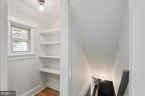 Entry Way - 1011 Parkside Ave, Ewing, NJ 08618 photo 4 of 4