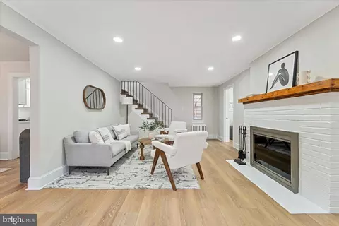 1011 Parkside Ave, Ewing, NJ 08618