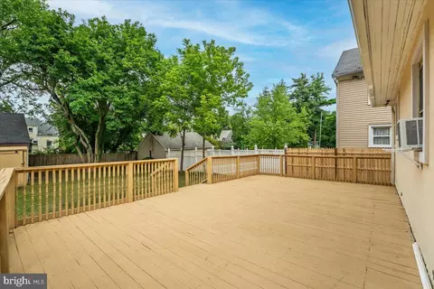 Exterior - 1011 Parkside Ave, Ewing, NJ 08618 photo 3 of 3