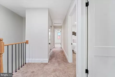 Entry Way - 1011 Parkside Ave, Ewing, NJ 08618 photo 3 of 4
