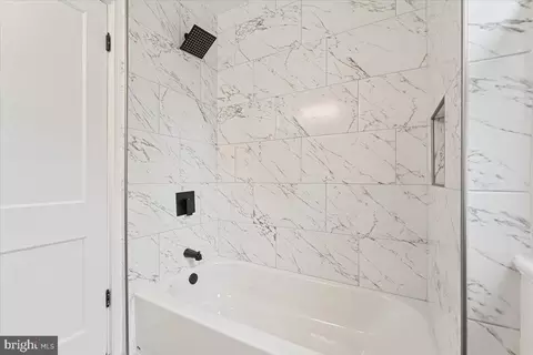 Bath - 1011 Parkside Ave, Ewing, NJ 08618 photo 6 of 8