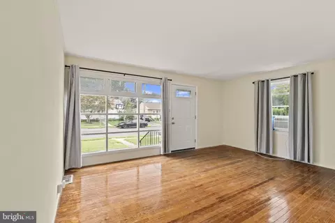 Living - 215 Clamer, Ewing, NJ 08638 photo 1 of 4